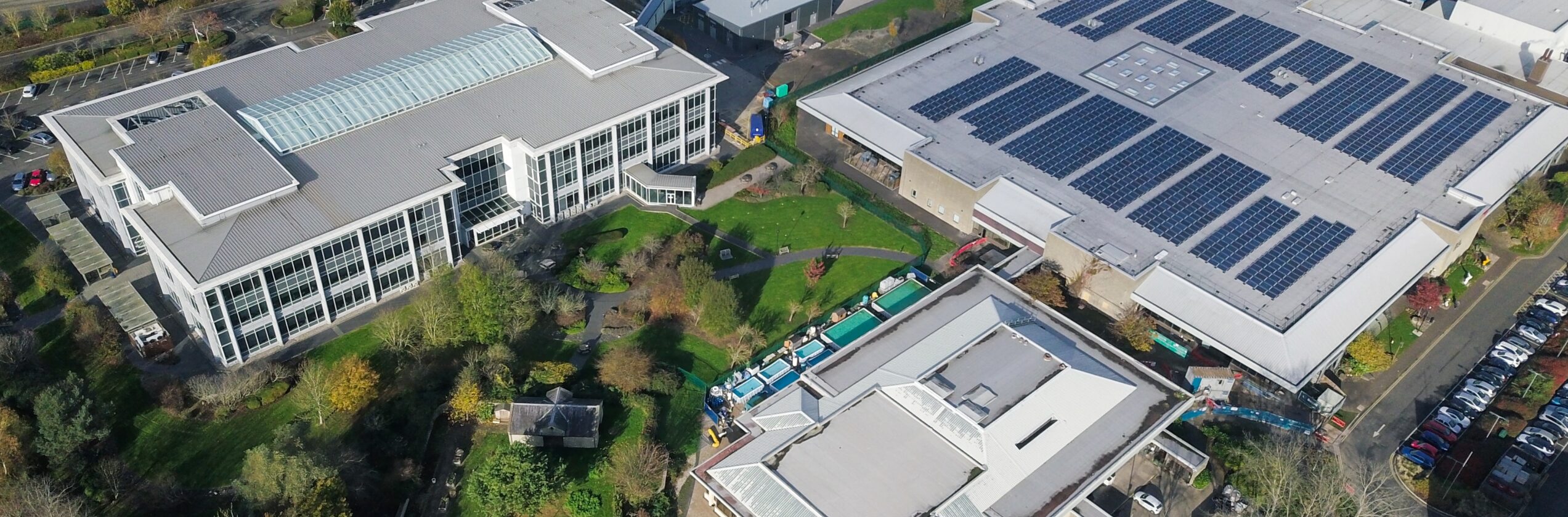 Warehouse with solar