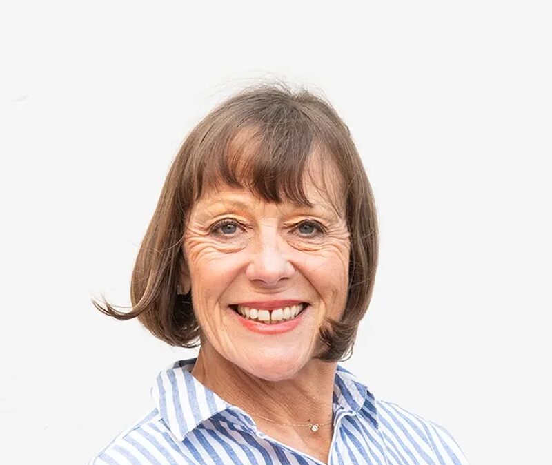 Liz cartwright headshot