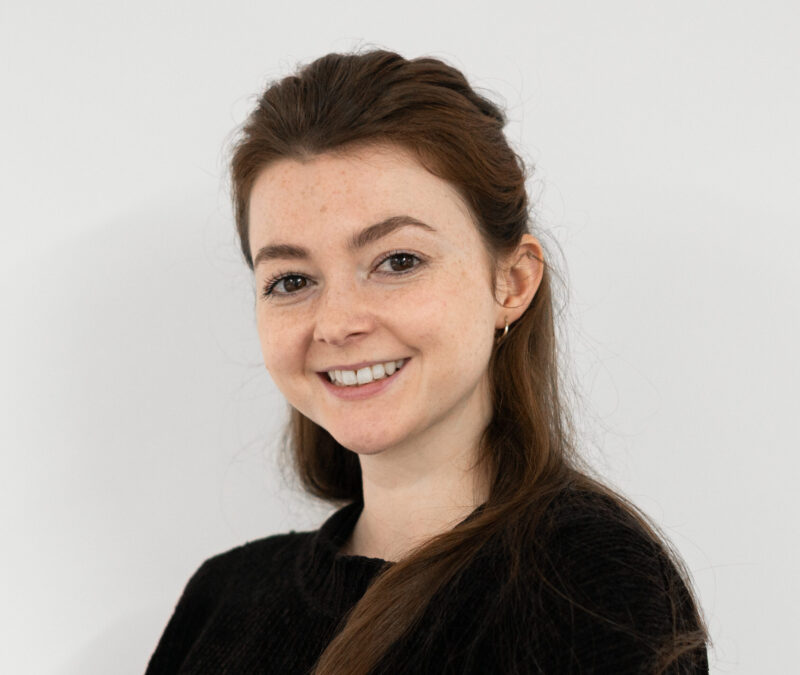 Lizzie headshot 2026 (edited latest)